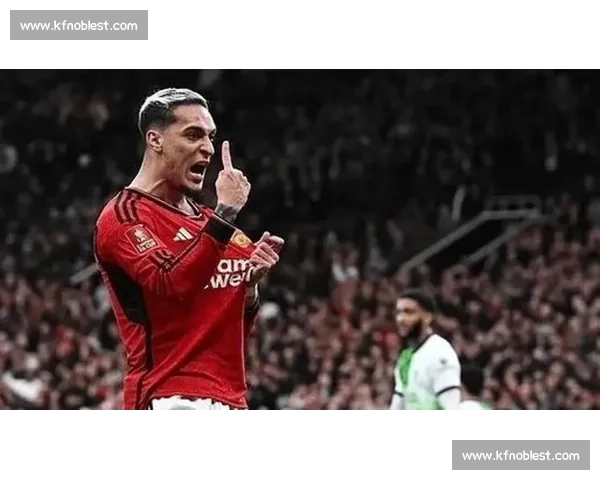 2.7 分 + 黄牌!曼联 13 号成布莱顿之战槽点,昔日意甲新星为何陨落? 2.7 分 + 黄牌!曼联 13 号成布莱顿之战槽点,昔日意甲新星为何陨落?